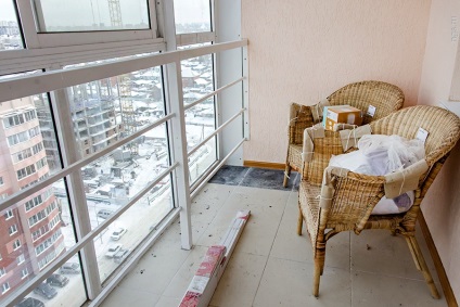 Балкон з панорамним склінням - дизайн, фото варіантів