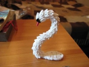 Робимо лебедя з атласних стрічок (фото і відео майстер-клас)