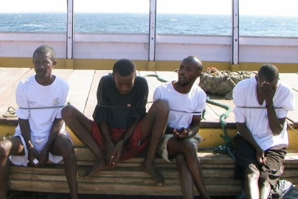 Куди поплили сомалійські пірати, softmixer