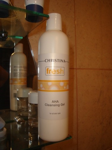 Гель для вмивання, який купую вже кілька років christina aha cleansing gel (for all skin