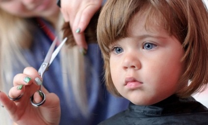 Як підстригти чубчик дитині - модна красива