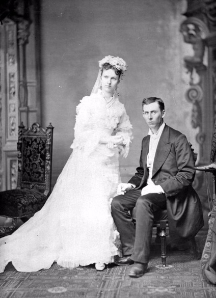 Весільні сукні xix століття - фото наречених