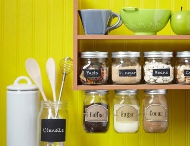 Як можна використовувати скляні баночки з-під кави