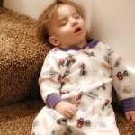 Дитина погано спить вночі - справжні причини і поради батькам