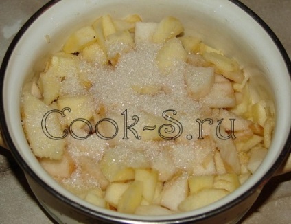Смажені пиріжки з яблуками - покроковий рецепт з фото, випічка