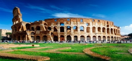 Знаменитий колізей в римі, італія