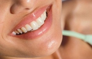 Як відбілити зуби в домашніх умовах народними засобами домашнє відбілювання зробить ваші зуби