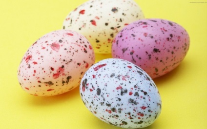 Як прикрасити великодні яйця в пастельних тонах