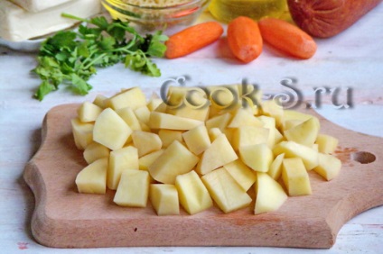 Сирний суп з ковбасою (рецепт з плавленим сиром) - покроковий рецепт з фото, перші страви