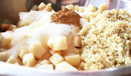 Листкові пиріжки з яблуками з готового тіста - покроковий рецепт з фото на