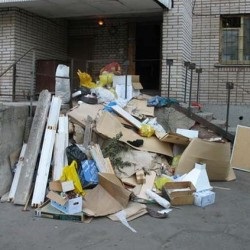 Вивіз будівельного сміття з квартири технологія і монтаж своїми руками