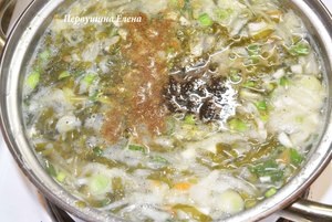 Зелений борщ з рисом покроковий рецепт з фотографіями