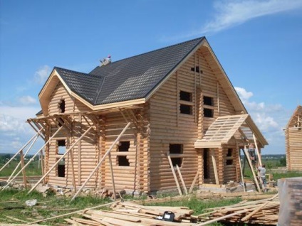 Як побудувати дерев'яний будинок своїми руками поради експерта