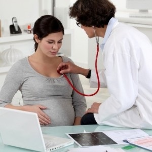 Особливості застосування пустирника в таблетках під час вагітності