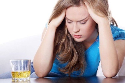 Симптоми алкоголізму, перші зовнішні ознаки алкогольної залежності у жінок