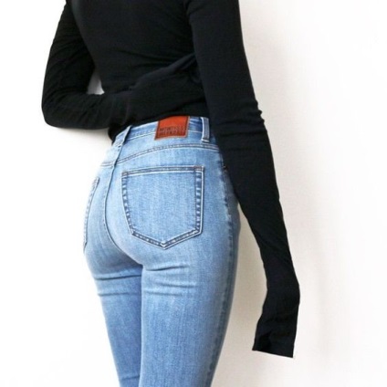 Що носити з джинсами із завищеною талією, модні лука і цікаві образи