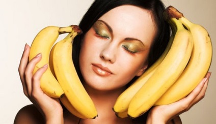 Ефективні рецепти масок з банана для обличчя від зморшок