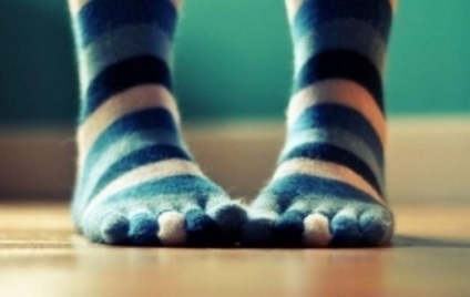 Скільки для щастя потрібно ... шкарпеток
