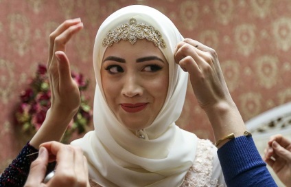 Дивацтва мусульманської весілля чеченська наречена мовчить, не танцює і не бачить нареченого