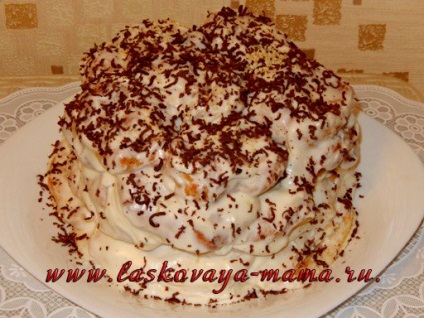 Торт із заварних тістечок зі сметанним кремом