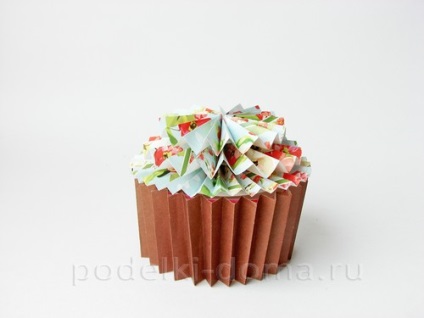 Коробочка для подарунка кекс (з паперу, майстер-клас), коробочка ідей і майстер-класів
