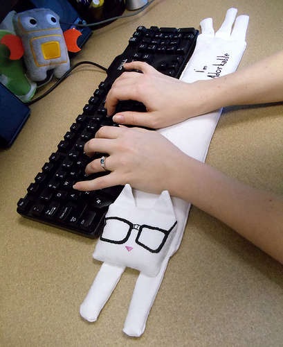 Підставка у вигляді кота для клавіатури - ручна робота і креатив - інтернет-журнал, вироби своїми