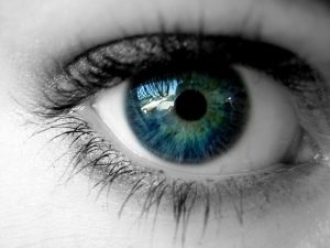 Лікування очей народними методами