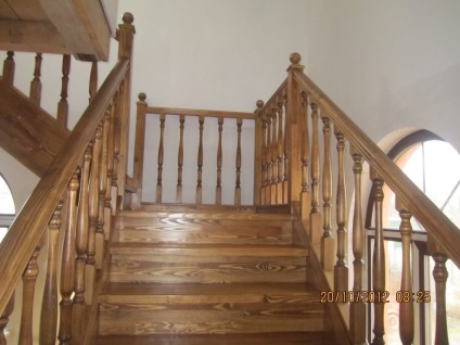 Монтаж сходів, дерев'яні сходи на замовлення