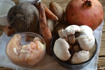 Салат - гранатовий браслет - з грибами і куркою - покроковий рецепт з фото на