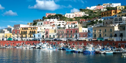 Острів Понца італія як дістатися, готелі, пляжі, дайвінг, фото, відгуки туристів