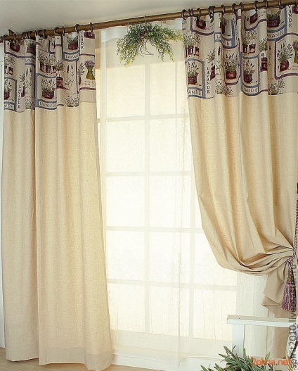 Лляні штори в інтер'єрі кухні і вітальні - 18 фото-ідей