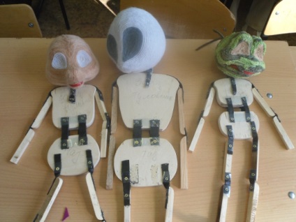 Виготовлення планшетних ляльок для лялькового театру