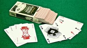 Які карти для покеру найкраще використовувати