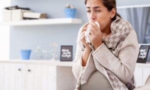 Скільки триває кашель при бронхіті у дорослих і дітей