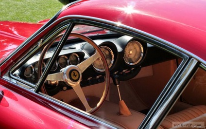 Ferrari 250 gt lusso з фільму - як вкрасти хмарочос - незвичайні машини