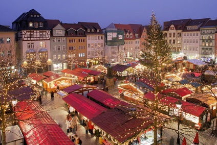 Куди поїхати в грудні на різдво в європу!