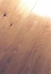 Обробка підлоги морилкою і покриття лаком - морилки для дерева