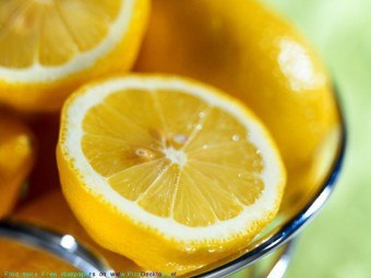 Маска з лимоном для обличчя рецепти в домашніх умовах