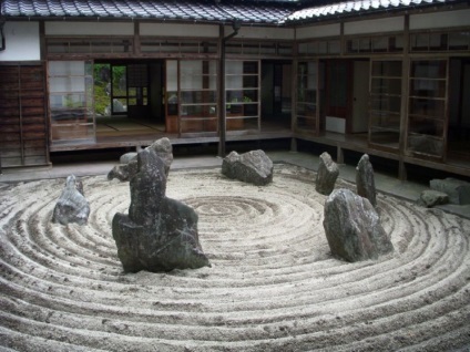 Як створити гарний японський сад каменів на дачі, дачасадовніка