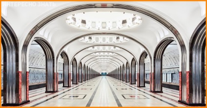 Як виглядають станції московського метро, ​​коли в них немає людей - цікаво і весело!