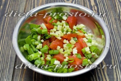 Салат з сиром, рецепт з помідорами і часником