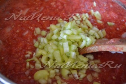 Заправка для супу з помідорів і перцю на зиму рецепт з фото