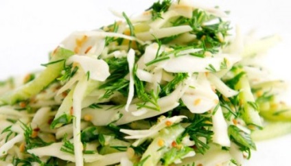 Салат зі свіжої капусти - рецепти приготування з фото