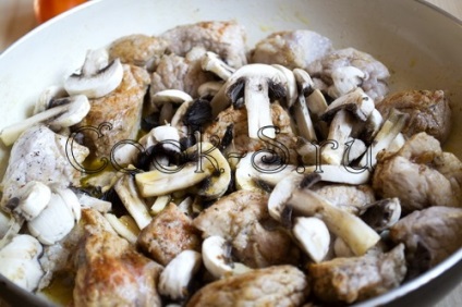Свинина з грибами і перцем - покроковий рецепт з фото, страви з м'яса