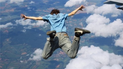 Як я стрибнув з парашутом, наш дивовижний світ