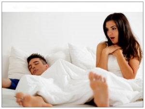 Чому у чоловіків встає з ранку статевий член, відчувають ерекцію, причини