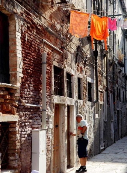 Поради бувалих туристів як заощадити в Венеції на проживанні, а простіше де недорого зняти житло,