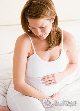 Здуття при вагітності - як позбутися від проблем з животом