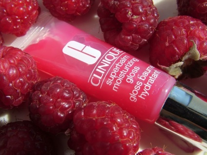 Відгук на блиск для губ clinique superbalm moisturizing gloss 02 raspberry - елена Чемезова