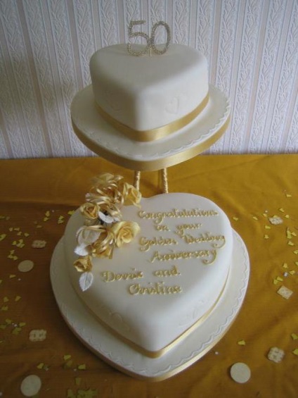Торт на золоте весілля цікаві ідеї